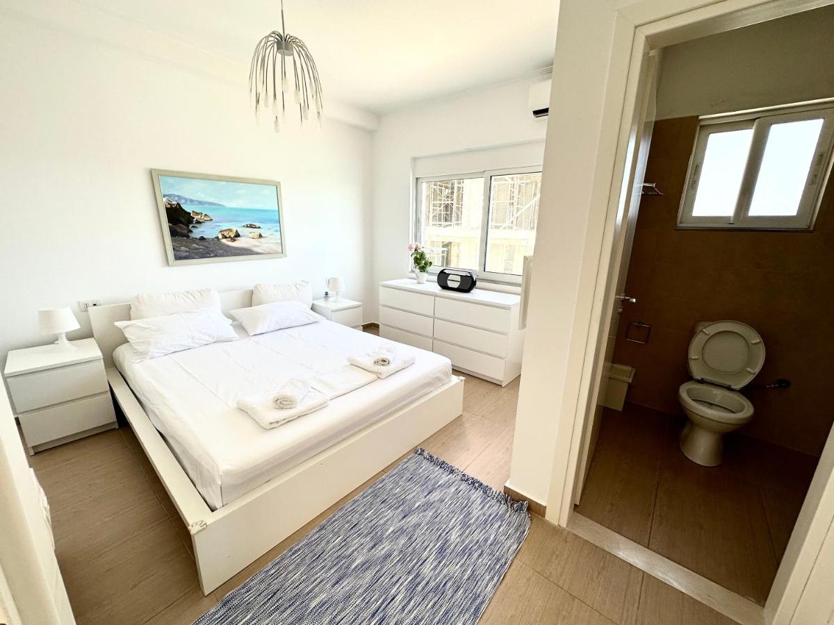 K&t Seaside Deluxe Twobedroom Саранда