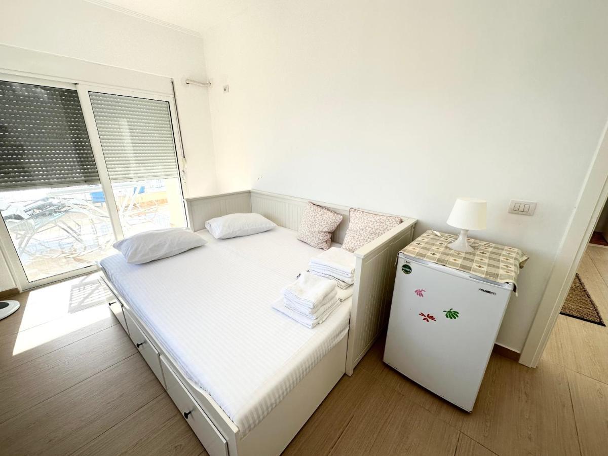 Апартаменти K&t Seaside Deluxe Twobedroom *