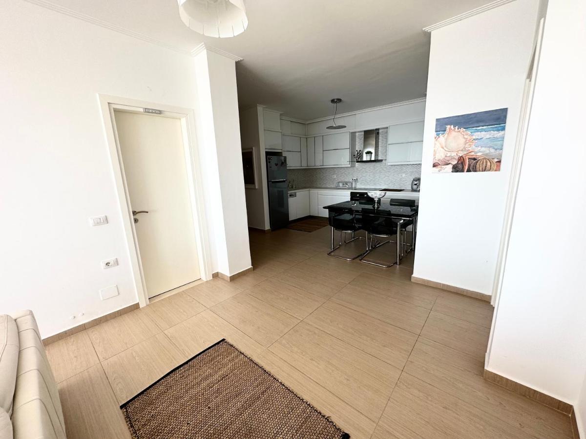 Апартаменти K&t Seaside Deluxe Twobedroom